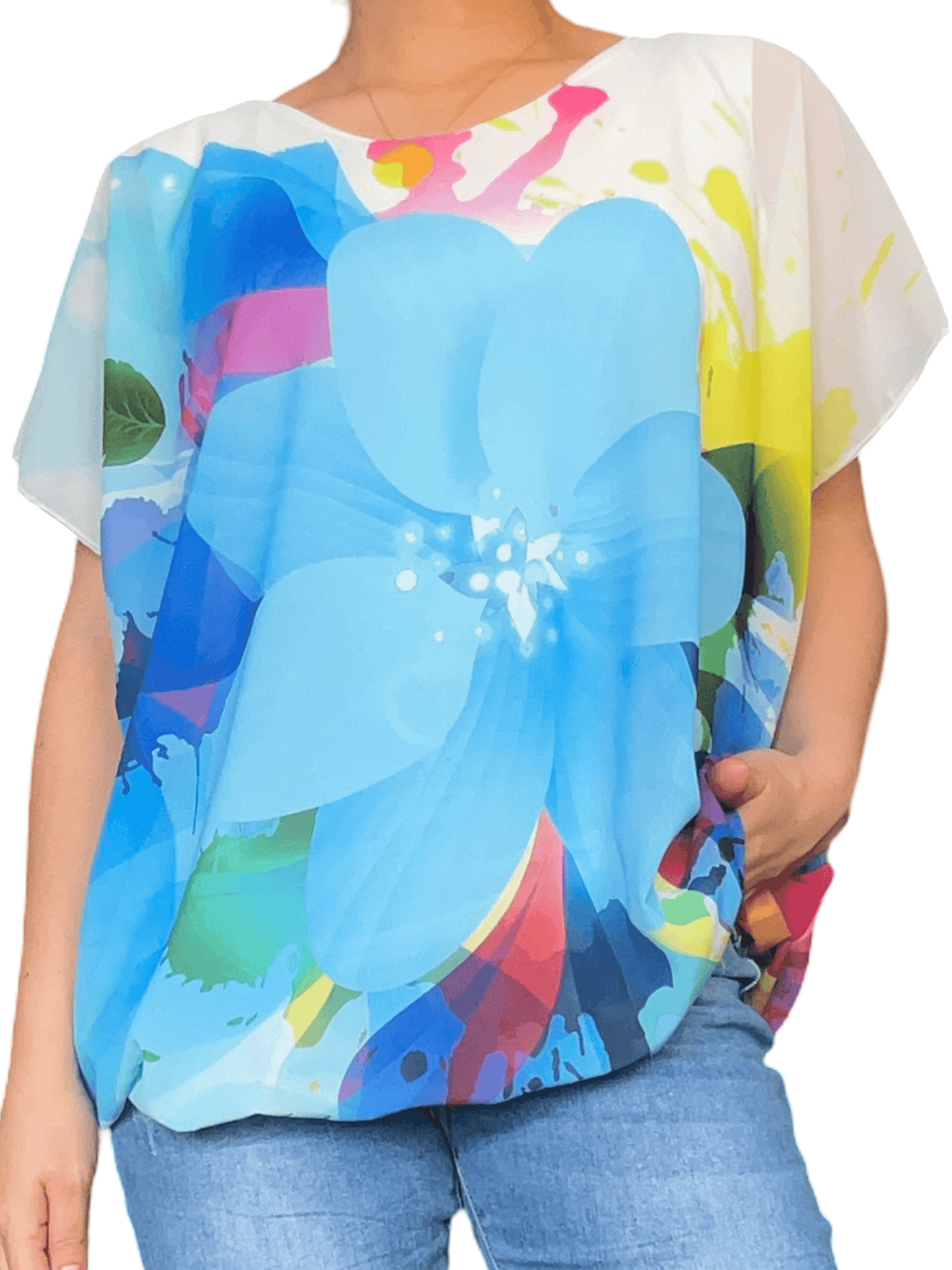 Blouse multicolore pour femme avec imprimé de fleur bleue.
