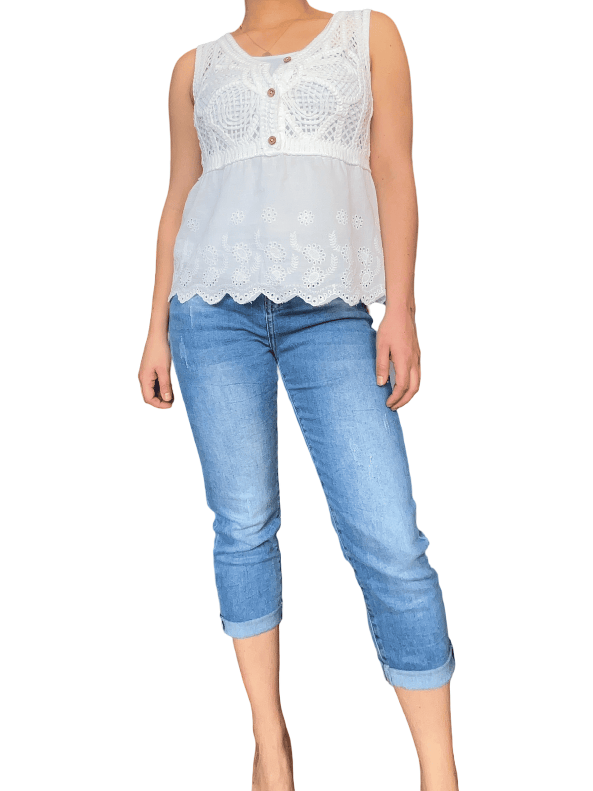 Camisole blanche en crochet et broderie anglaise pour femme avec capri.
