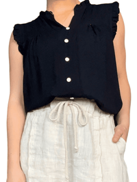 Camisole noire boutonnée pour femme.