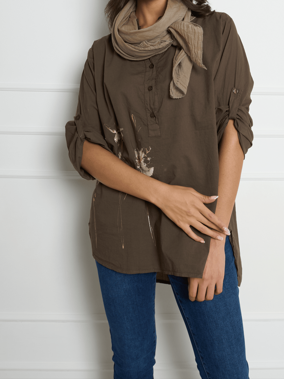 Blouse brune à manche 3/4
