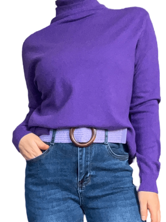 Chandail mauve col roulé à manche longue