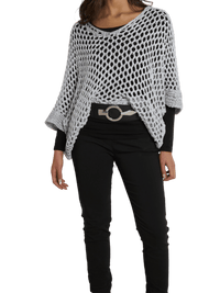 NEW - Chandail gris en crochet