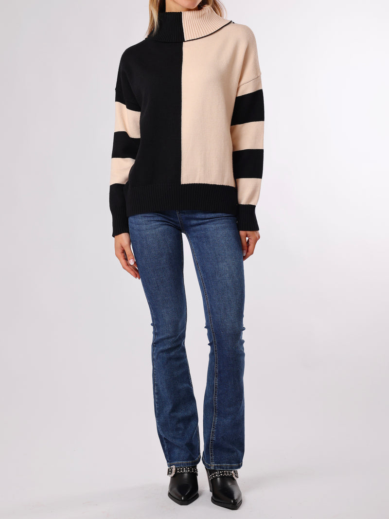 NEW - Chandail noir et beige à col roulé