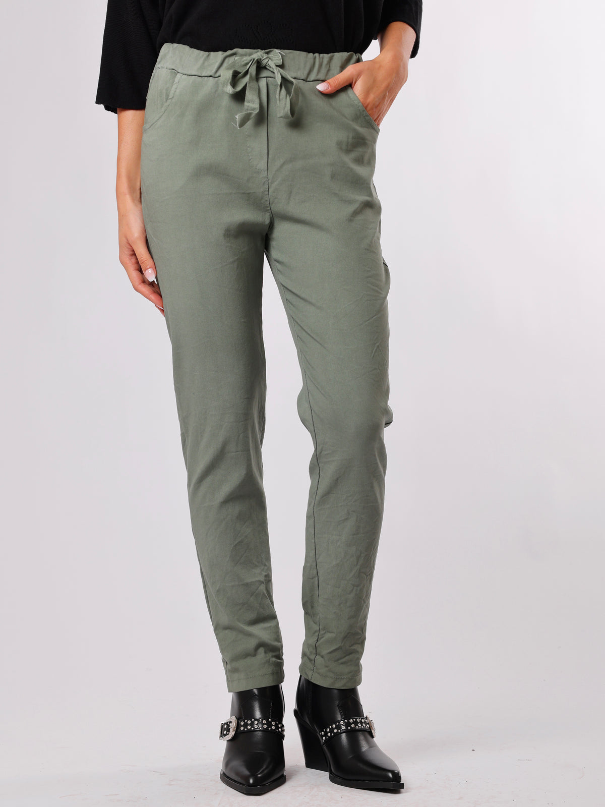 NEW - Pantalon kaki uni à taille élastique avec cordon