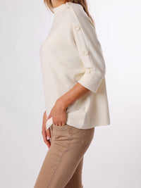 NEW - Chandail blanc crème col montant avec boutons sur les côtés