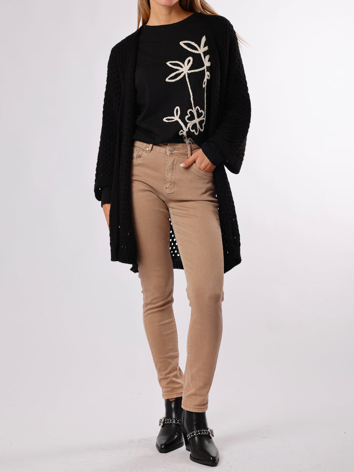 NEW - Chandail noir avec fleur texturée blanche
