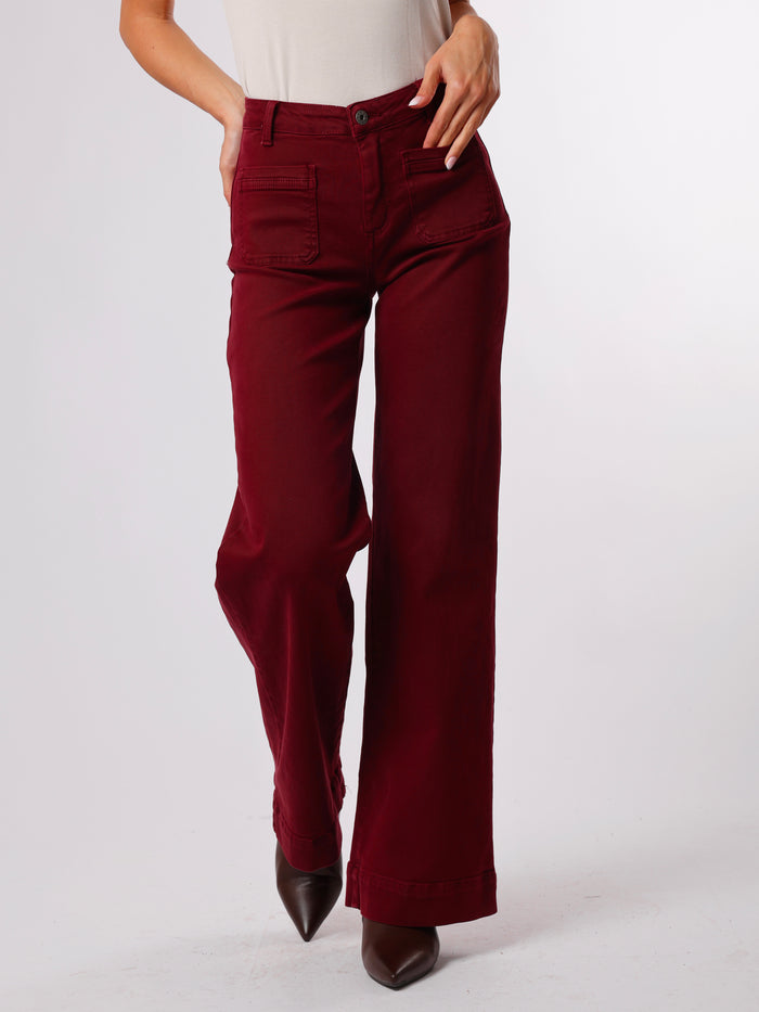 NEW - Jeans bourgogne avec poches appliquées