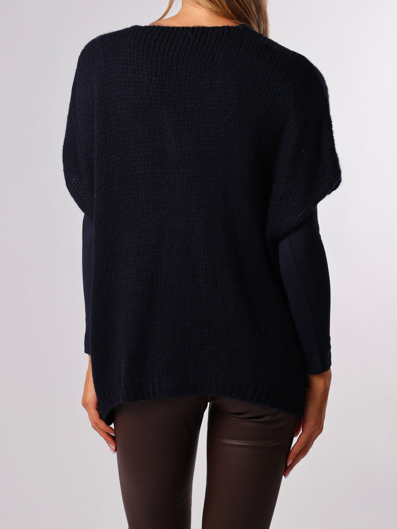 NEW - Veste marine à boutons dorés