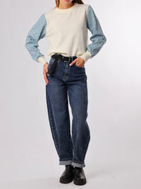 NEW - Chandail blanc crème à manche en jeans