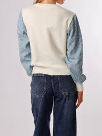 NEW - Chandail blanc crème à manche en jeans