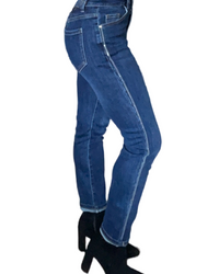 Jeans skinny à taille haute pour femme.