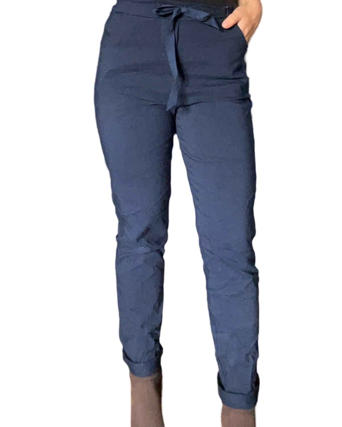 Pantalon bleu marin à taille élastique avec cordon pour femme.