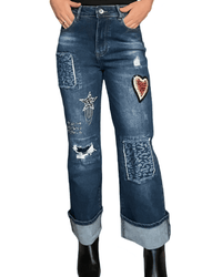 Jeans palazzo avec patch work pour femme avec bottillons. 