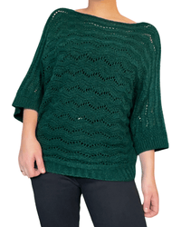 Chandail vert forêt style crochet pour femme.