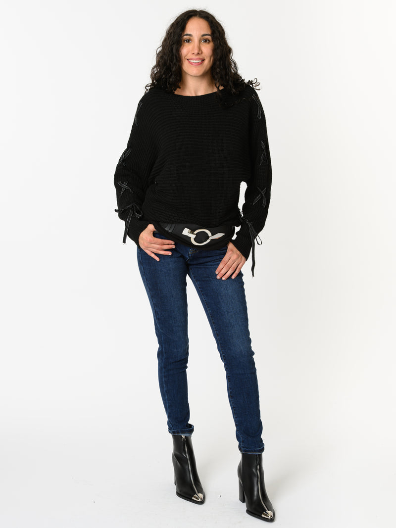 NEW - Chandail noir avec lacets sur les côtés