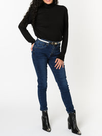 NEW - Chandail noir à col à volants