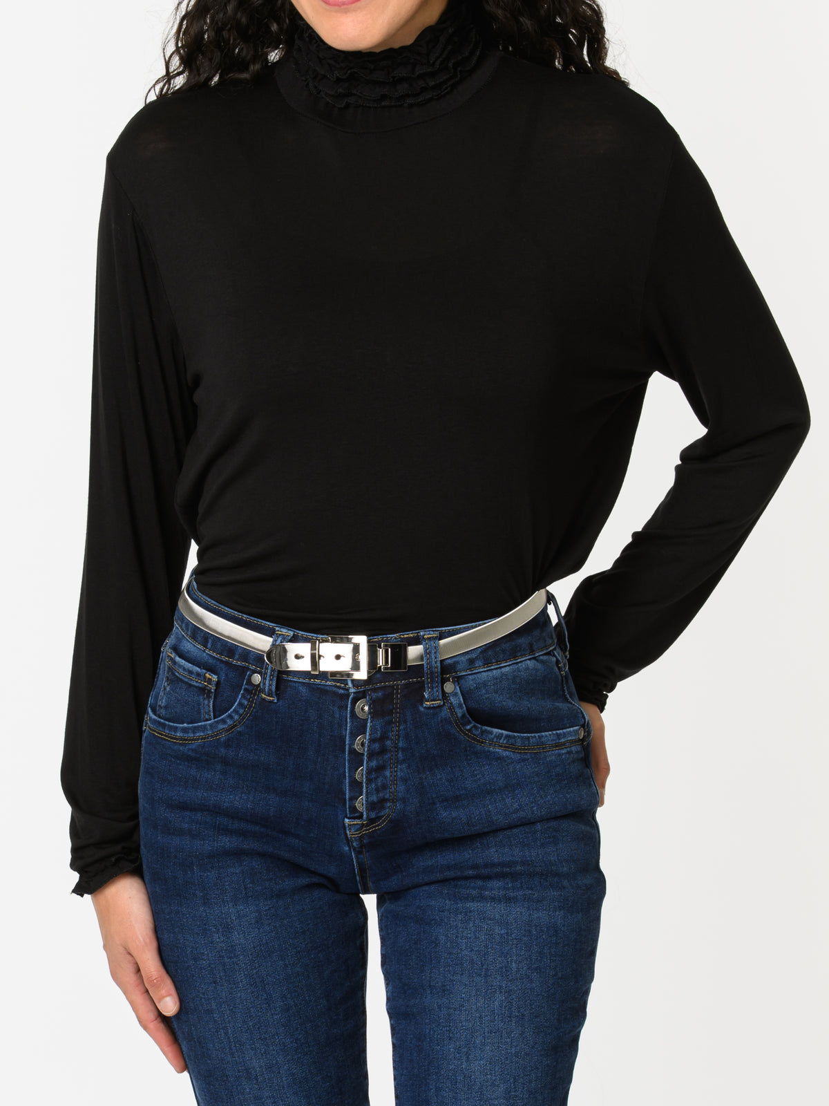 NEW - Chandail noir à col à volants