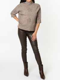 NEW - Chandail moka à motifs de fleurs moka