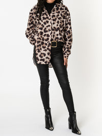 NEW - Chemise beige avec imprimé de léopard