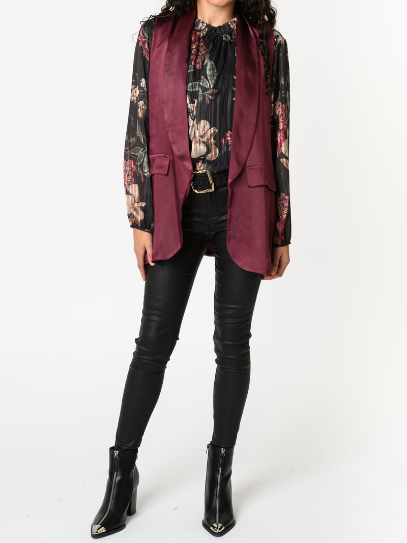 NEW - Blouse noire avec imprimé floral