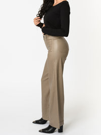 NEW - Jeans beige en similicuir avec poche appliquée