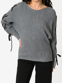 NEW - Chandail gris avec rubans sur les côtés