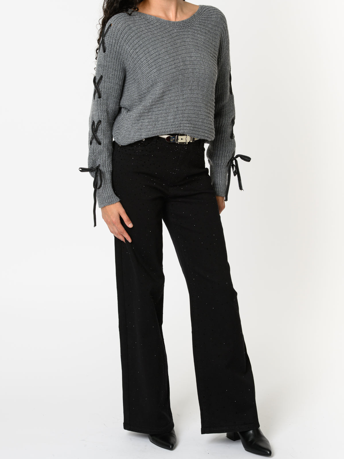 NEW - Chandail gris avec rubans sur les côtés