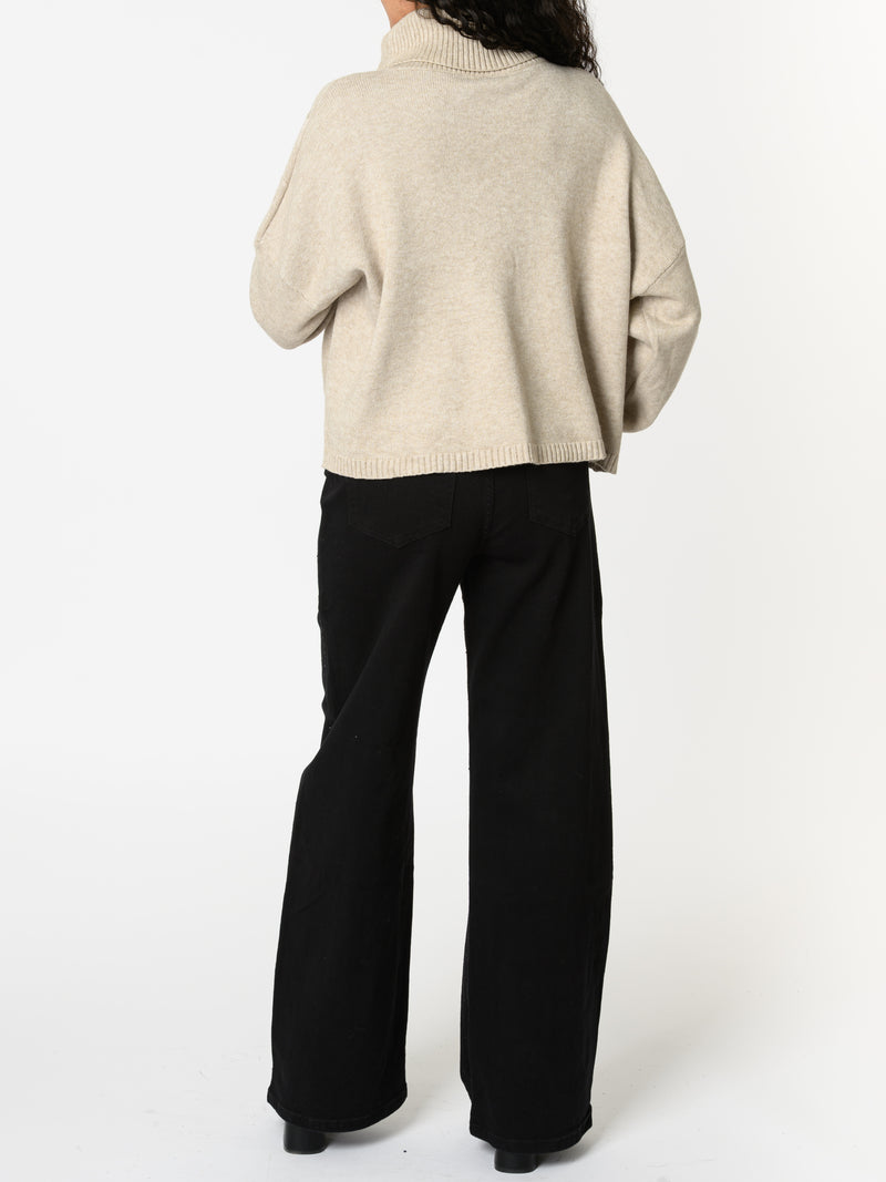 NEW - Chandail beige à col roulé