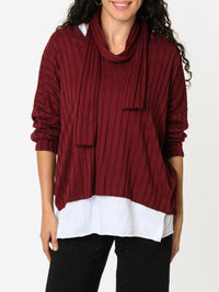 NEW - Chandail bourgogne avec foulard