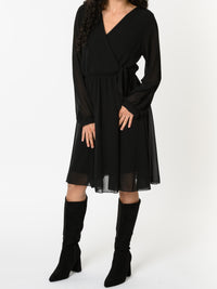 NEW - Robe noire en voile à manches longues