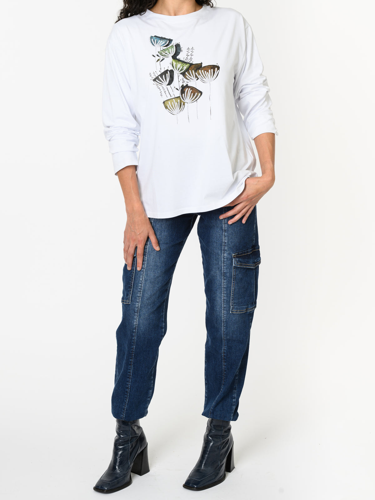 NEW - Chandail blanc à manche longue avec imprimé floral