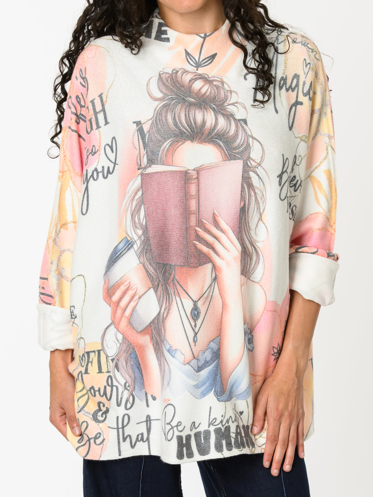 Chandail blanc et corail avec imprimé de femme