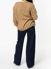 NEW - Chandail camel avec imprimé floral blanc et or