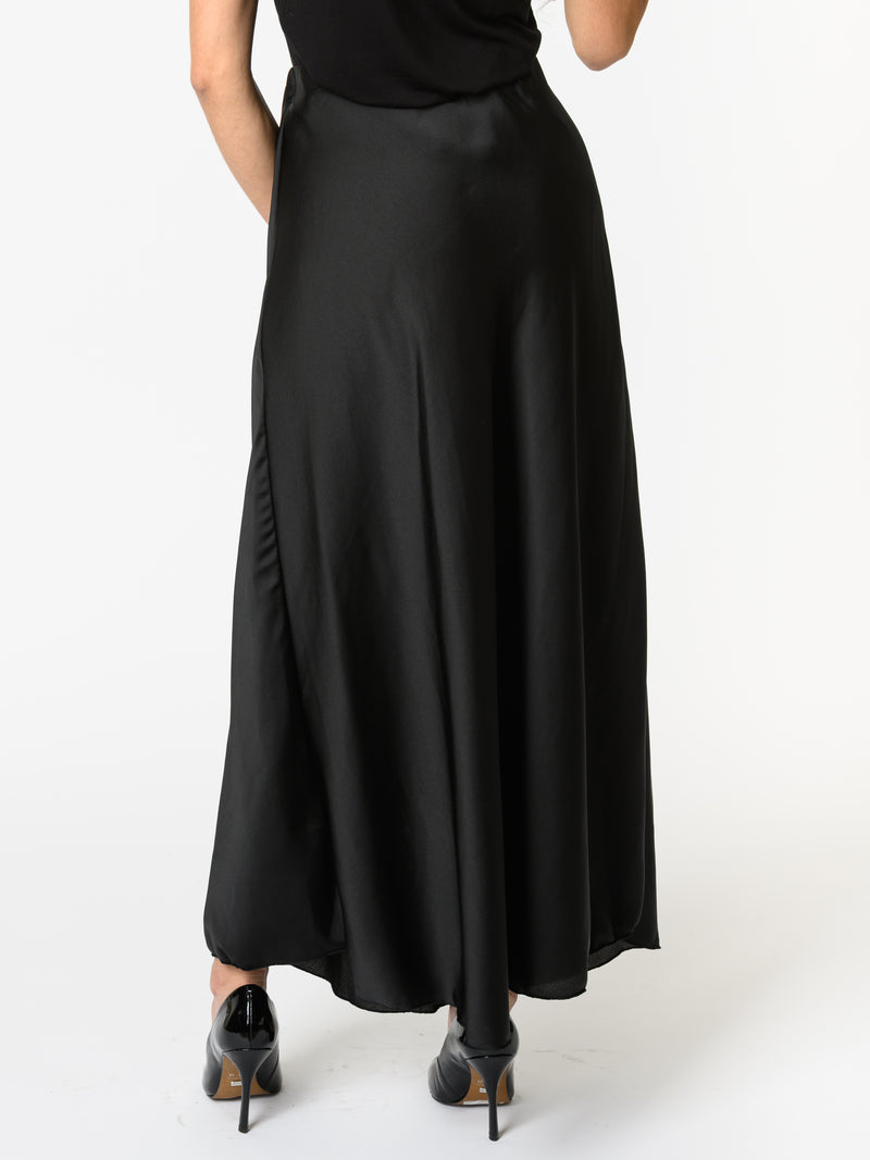 NEW - Jupe satinée noire
