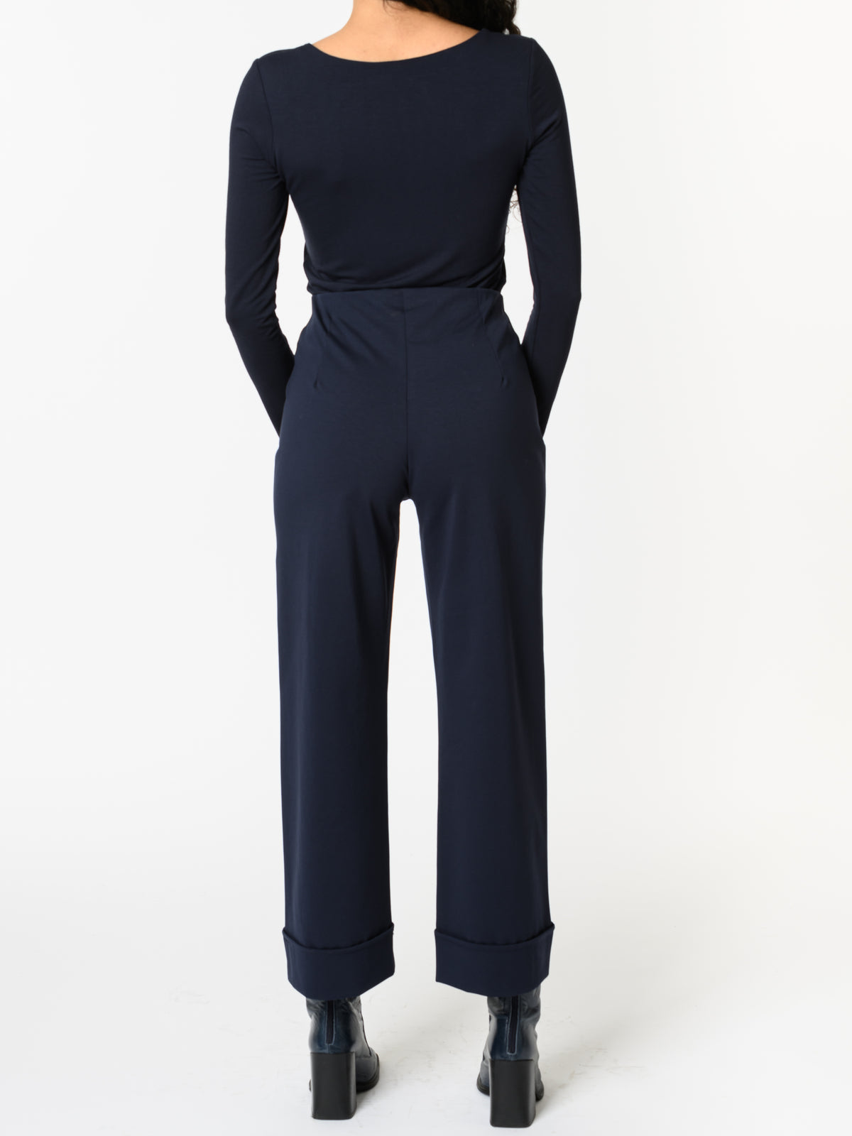 NEW - Pantalon marine avec bas plié