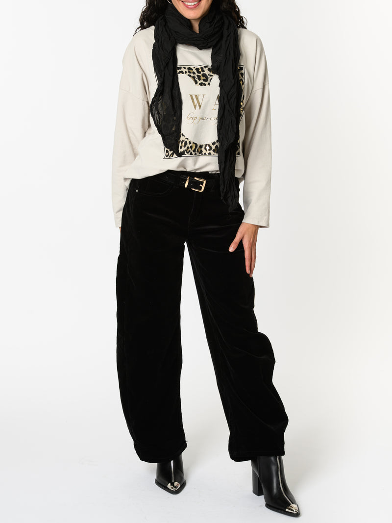 NEW - Chandail beige avec silhouette Mickey Mouse