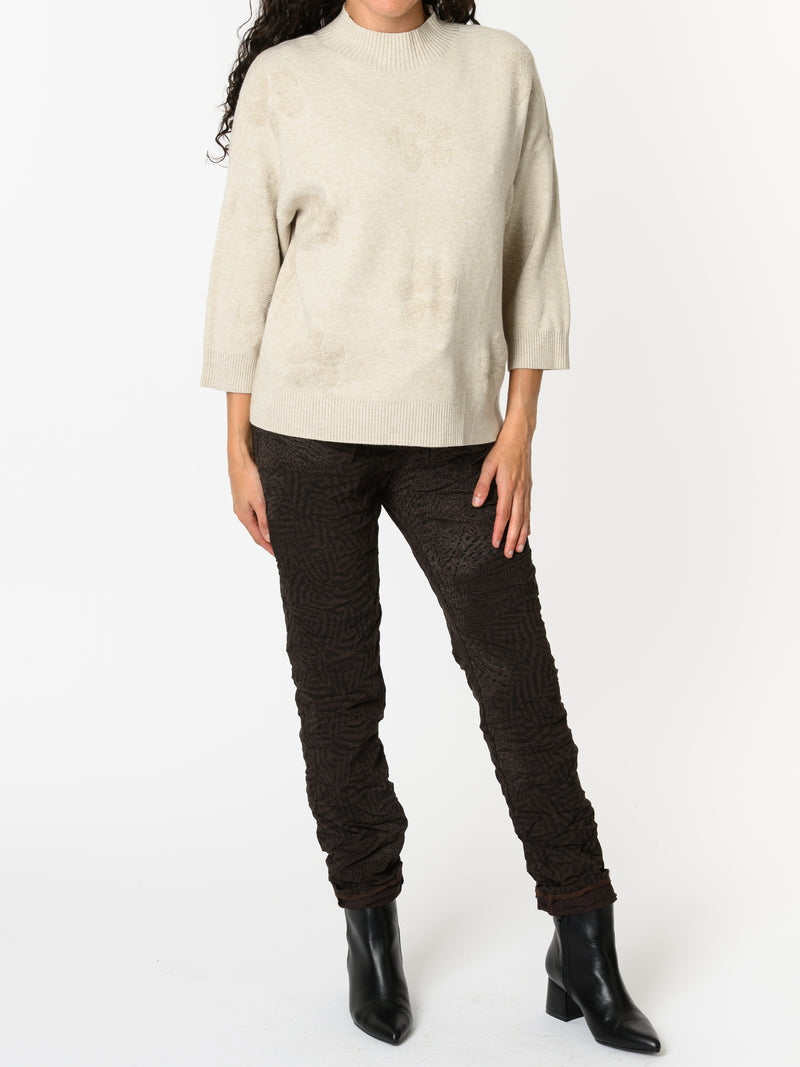 NEW - Chandail beige à motifs de fleurs beiges