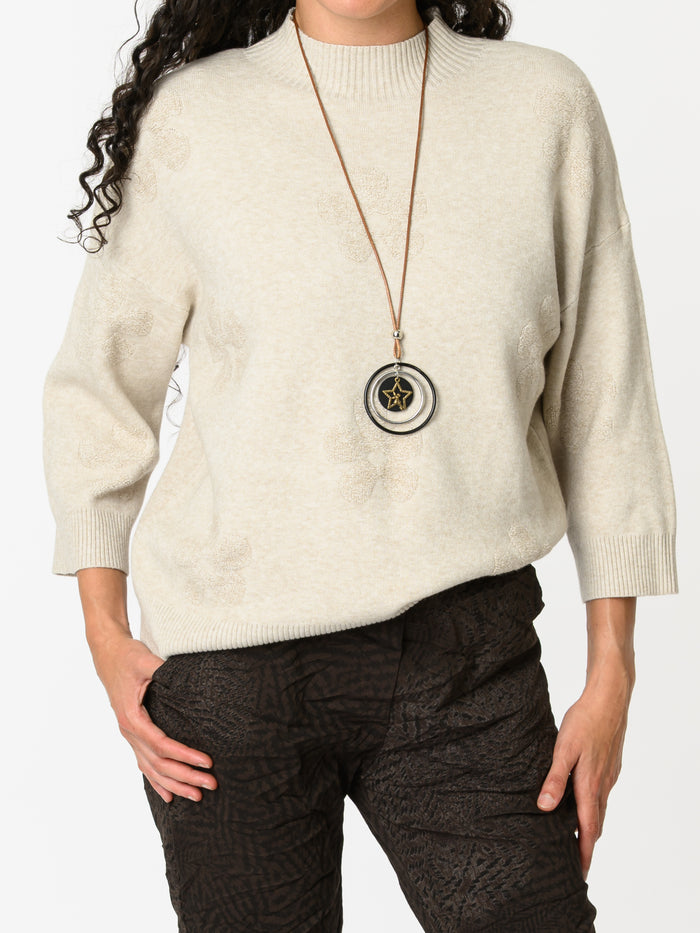 NEW - Chandail beige à motifs de fleurs beiges