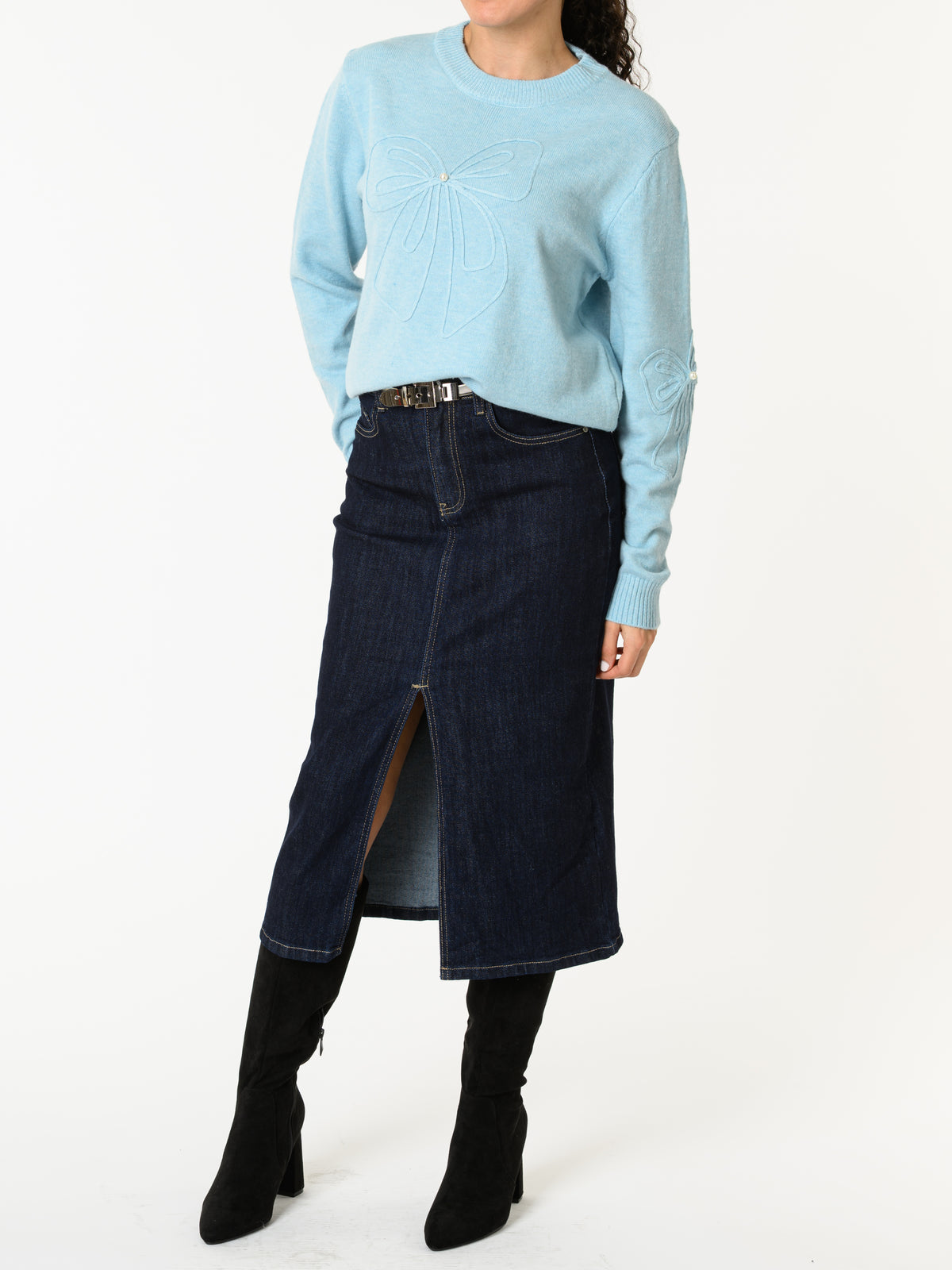 NEW - Chandail bleu ciel avec boucle