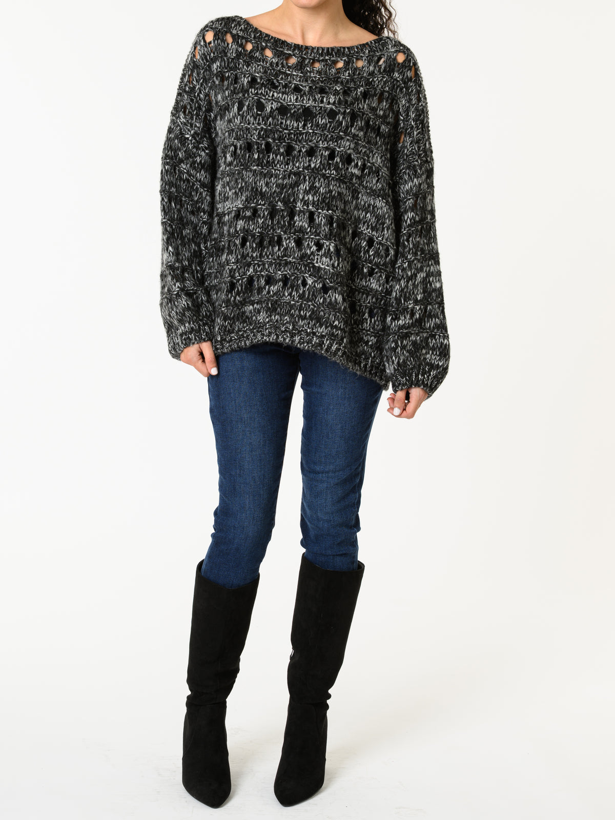 NEW - Chandail noir et blanc en tricot