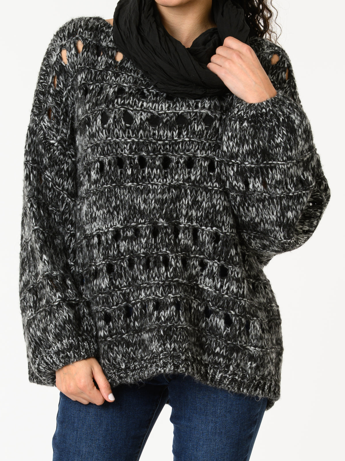 NEW - Chandail noir et blanc en tricot