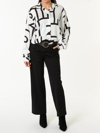 NEW - Chemise blanche avec imprimé géométrique noir