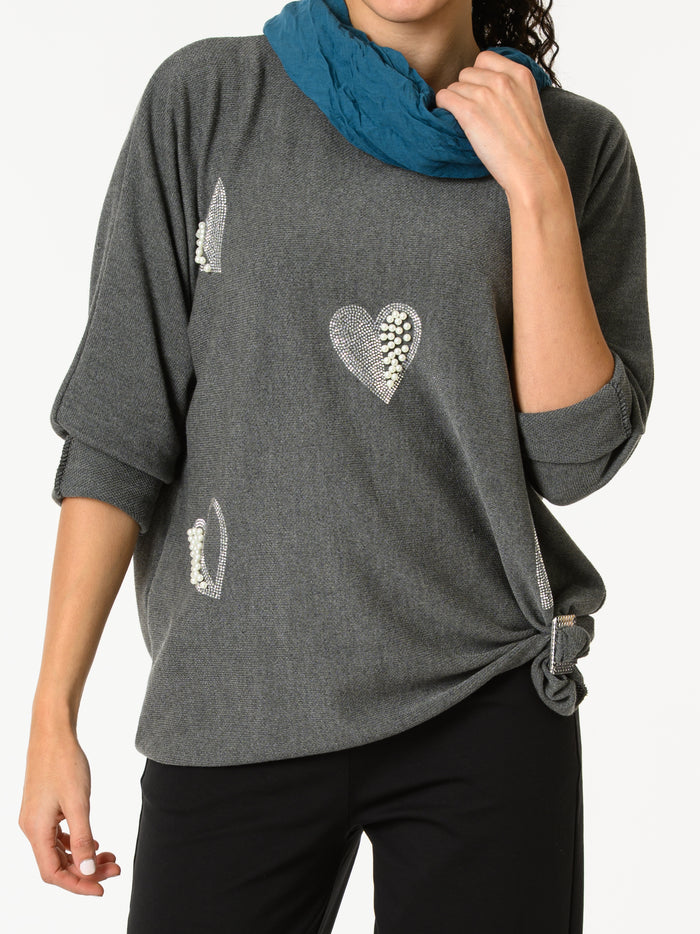 NEW - Chandail gris avec cœurs argentés