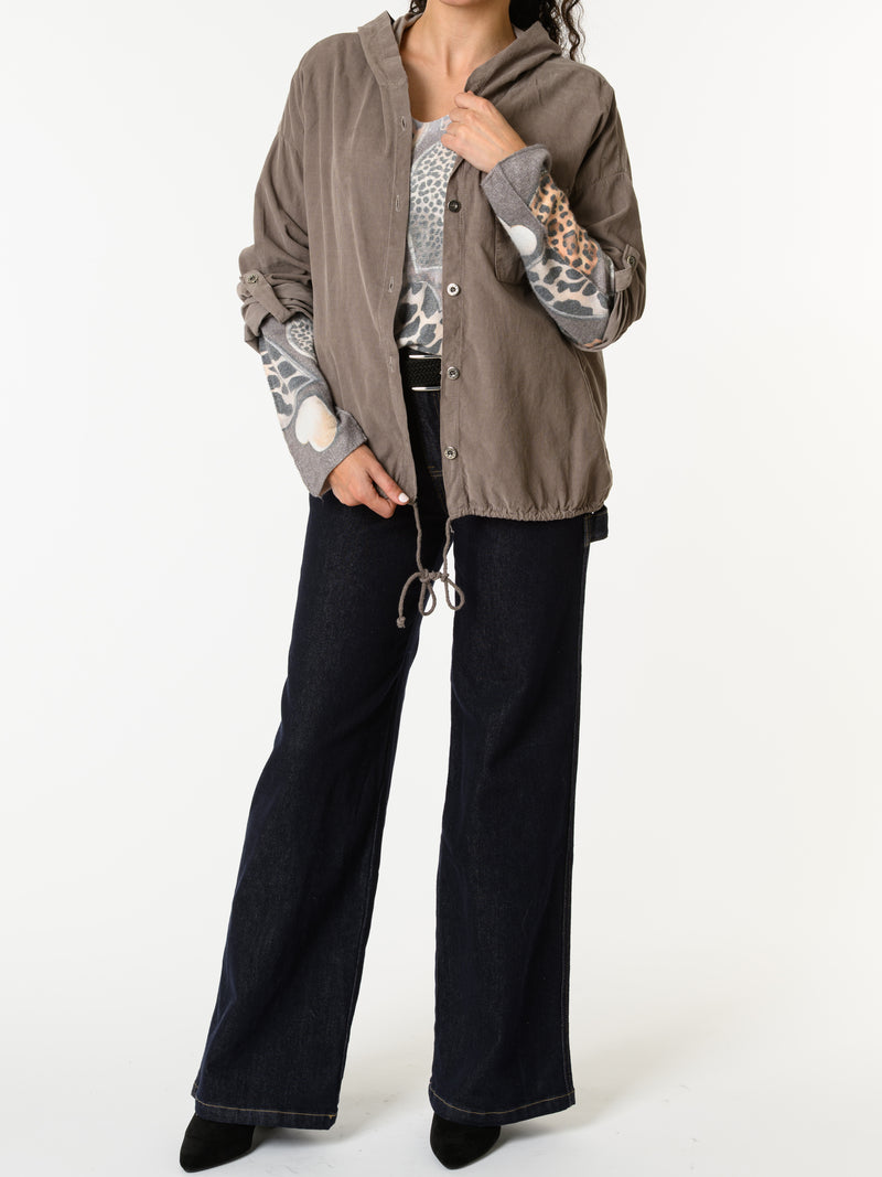 NEW - Chandail gris avec imprimé de cœurs léopard