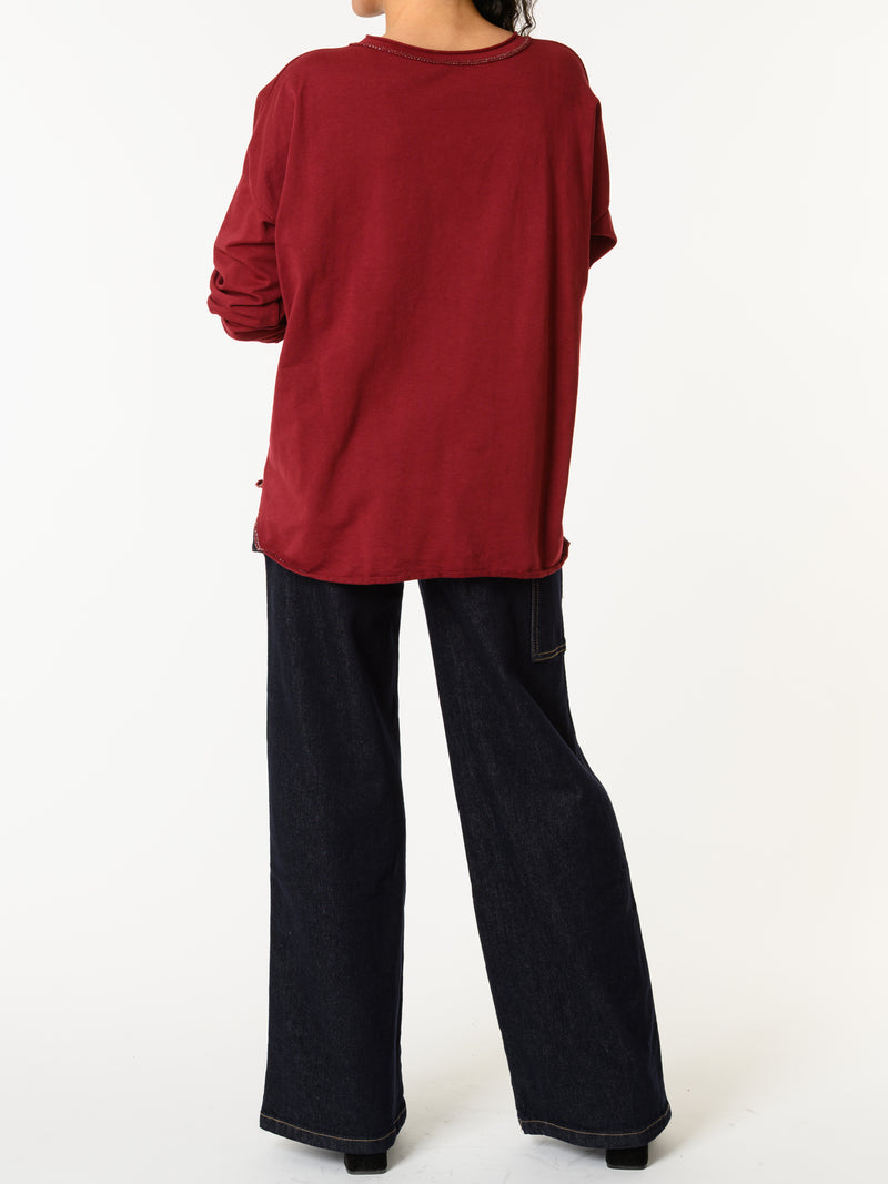 NEW - Chandail bourgogne avec imprimé argenté