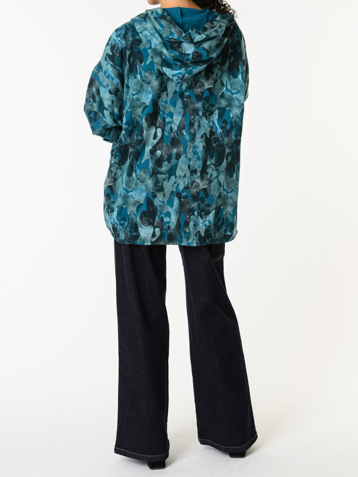 NEW - Veste bleue avec imprimé de camouflage