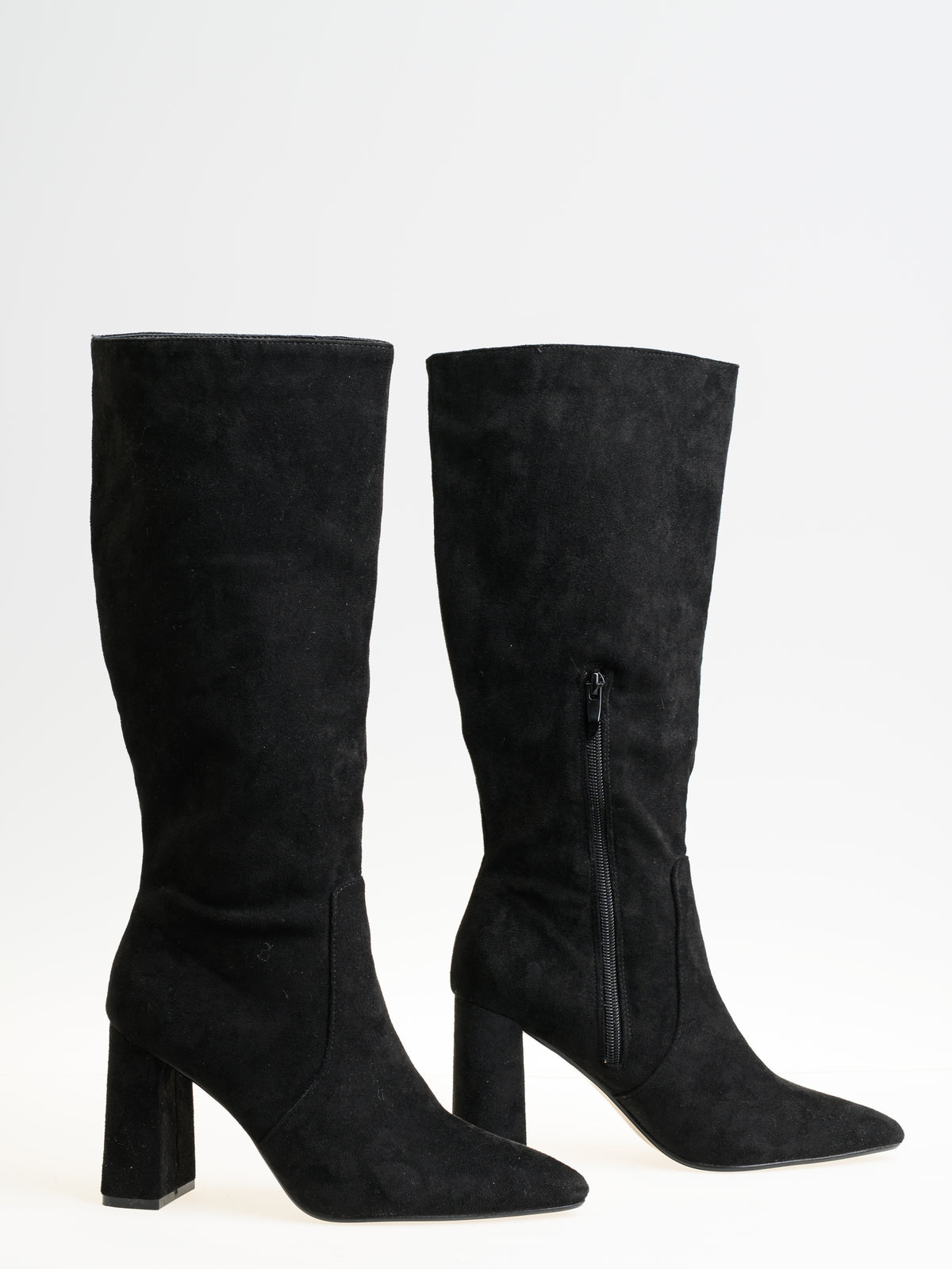 Botte noire haute en suède