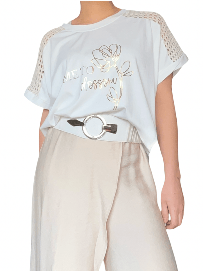T-shirt blanc ''Time to Blossom'' pour femme avec ceinture.