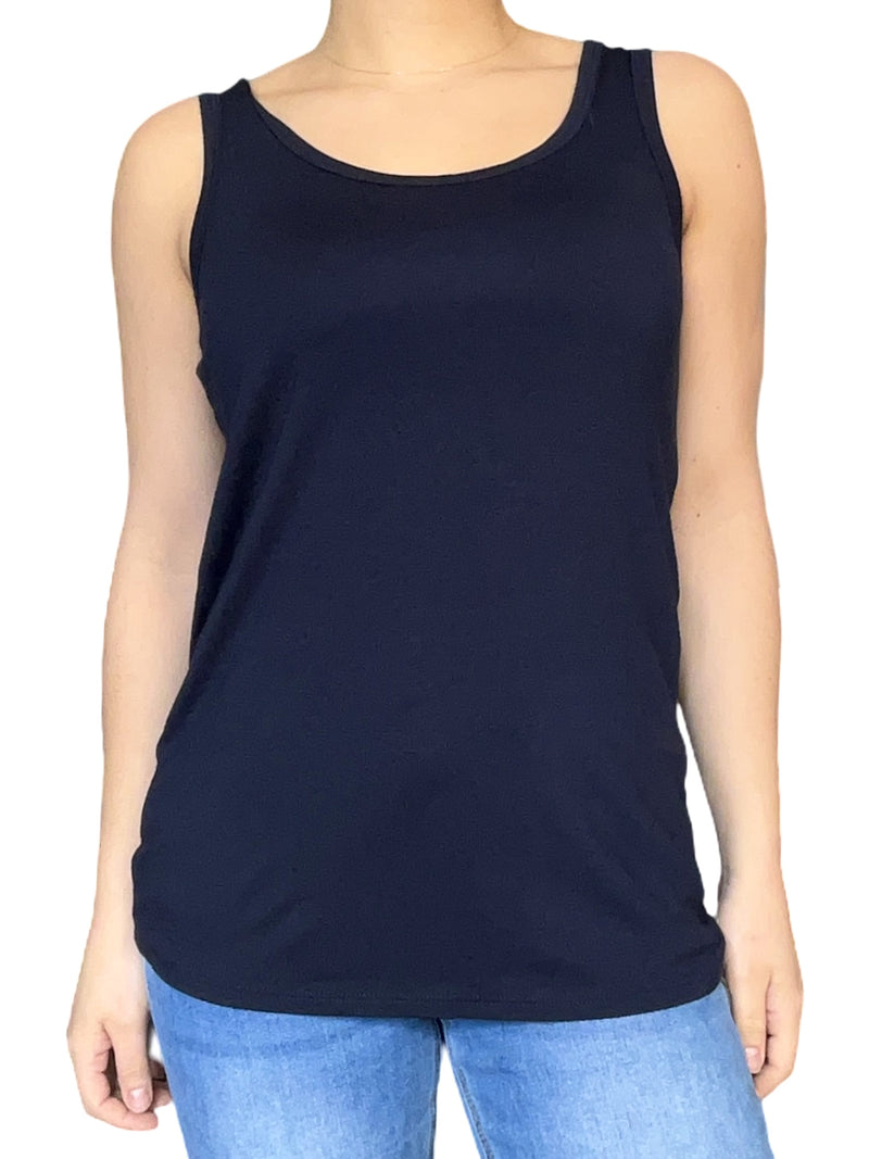 Camisole marine unie pour femme.