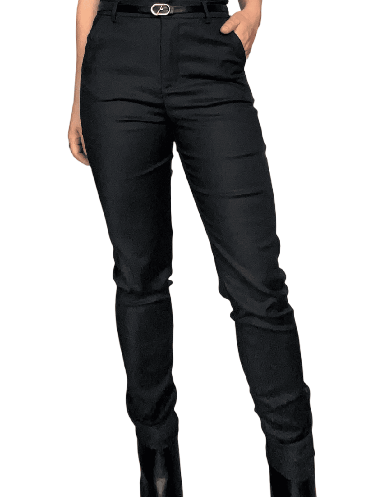 Pantalon noir skinny avec ceinture pour femme avec bottillons.